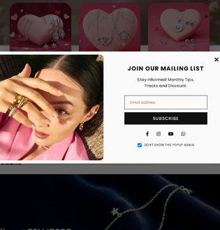 UI/UX Showcase 4
